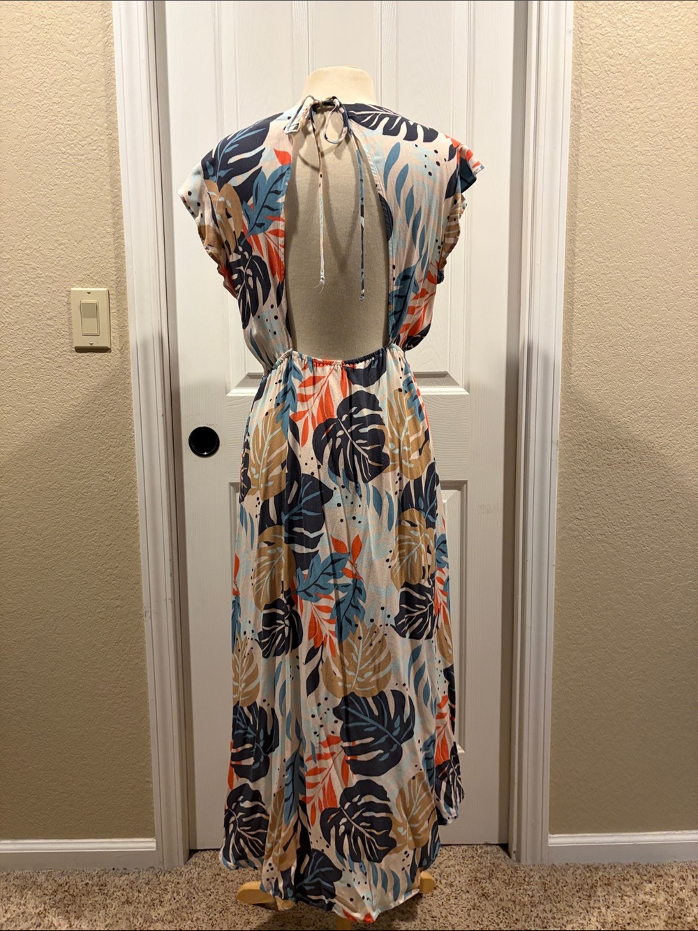 Saltwater Luxe tropical hi low Women's Dress size L designed in Los Angeles - Picture 5 of 6